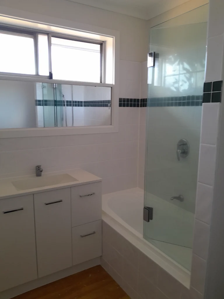 3002eb44-f1b6-45de-ba47-ea75ecc9d9da